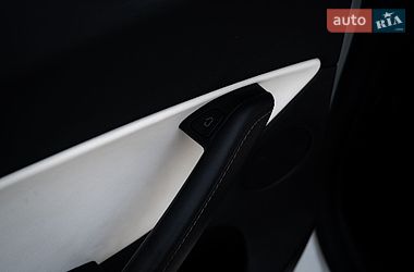 Внедорожник / Кроссовер Tesla Model Y 2020 в Хмельницком