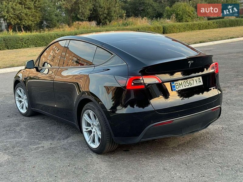 Позашляховик / Кросовер Tesla Model Y 2021 в Сумах