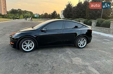 Позашляховик / Кросовер Tesla Model Y 2021 в Сумах