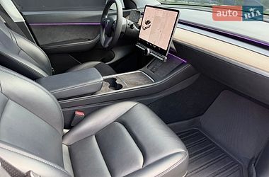 Внедорожник / Кроссовер Tesla Model Y 2021 в Ивано-Франковске