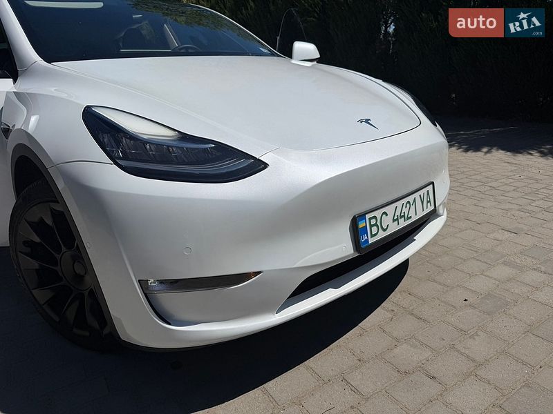 Позашляховик / Кросовер Tesla Model Y 2022 в Самборі