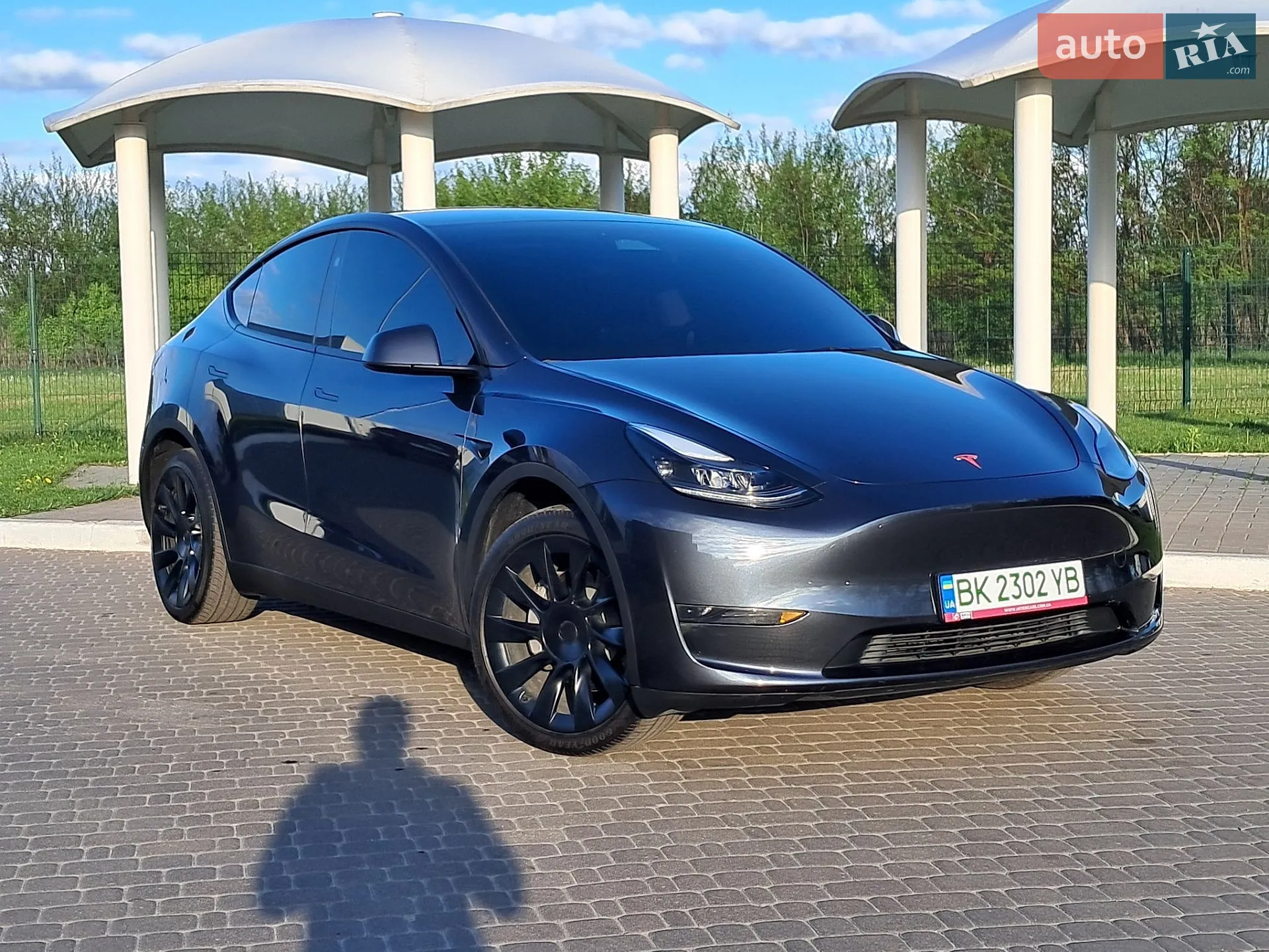 2024 Tesla Model Y - мініатюра 3