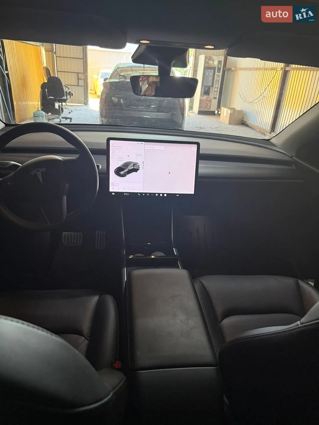 2020 Tesla Model Y - мініатюра 3