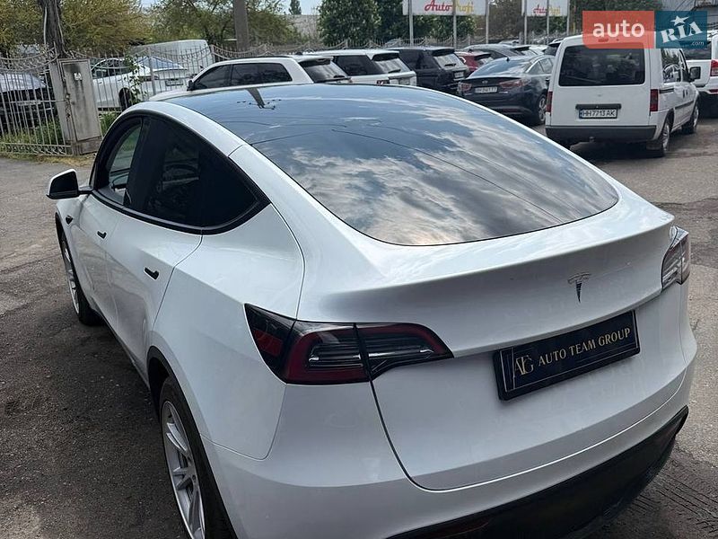 Внедорожник / Кроссовер Tesla Model Y 2023 в Одессе