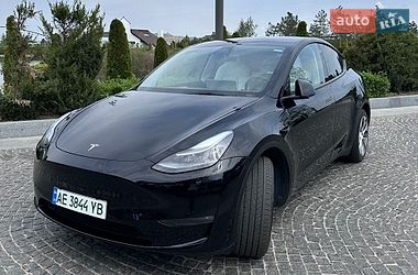 Внедорожник / Кроссовер Tesla Model Y 2022 в Днепре