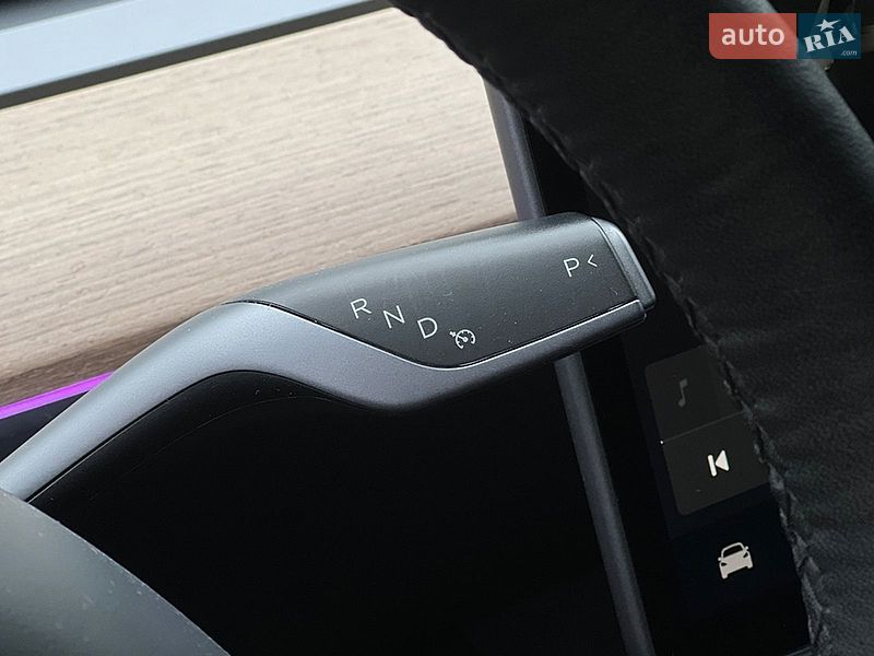 Внедорожник / Кроссовер Tesla Model Y 2021 в Львове