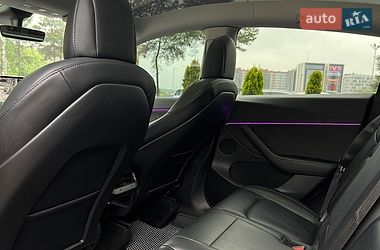 Внедорожник / Кроссовер Tesla Model Y 2021 в Львове