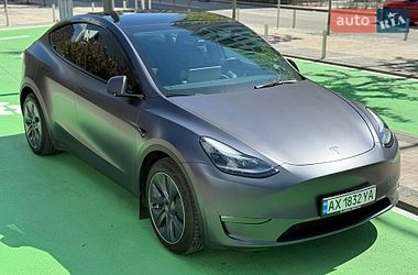 Внедорожник / Кроссовер Tesla Model Y 2023 в Киеве