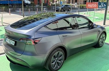 Внедорожник / Кроссовер Tesla Model Y 2023 в Киеве