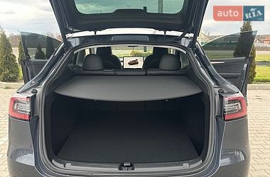 Позашляховик / Кросовер Tesla Model Y 2023 в Вінниці