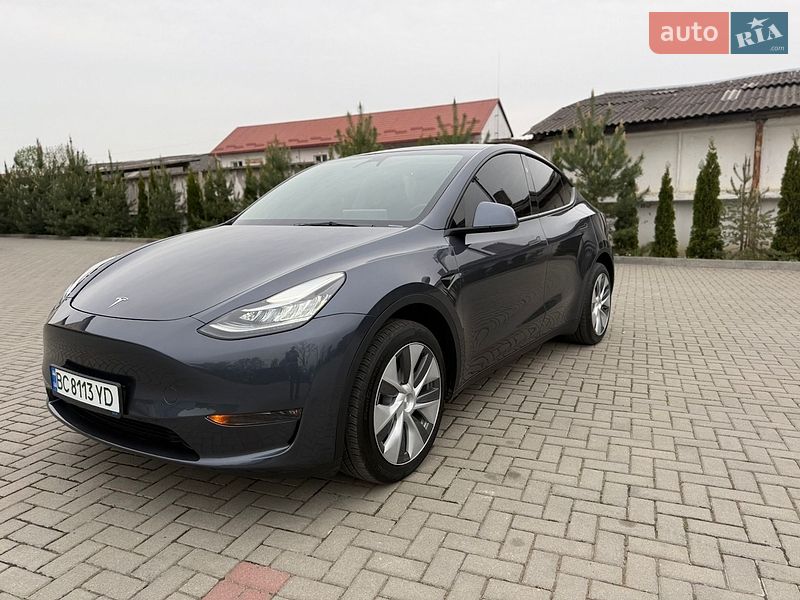 Позашляховик / Кросовер Tesla Model Y 2023 в Львові