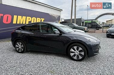 Позашляховик / Кросовер Tesla Model Y 2024 в Стрию