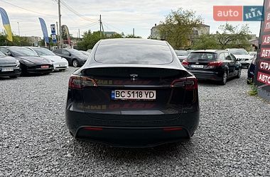 Позашляховик / Кросовер Tesla Model Y 2024 в Стрию