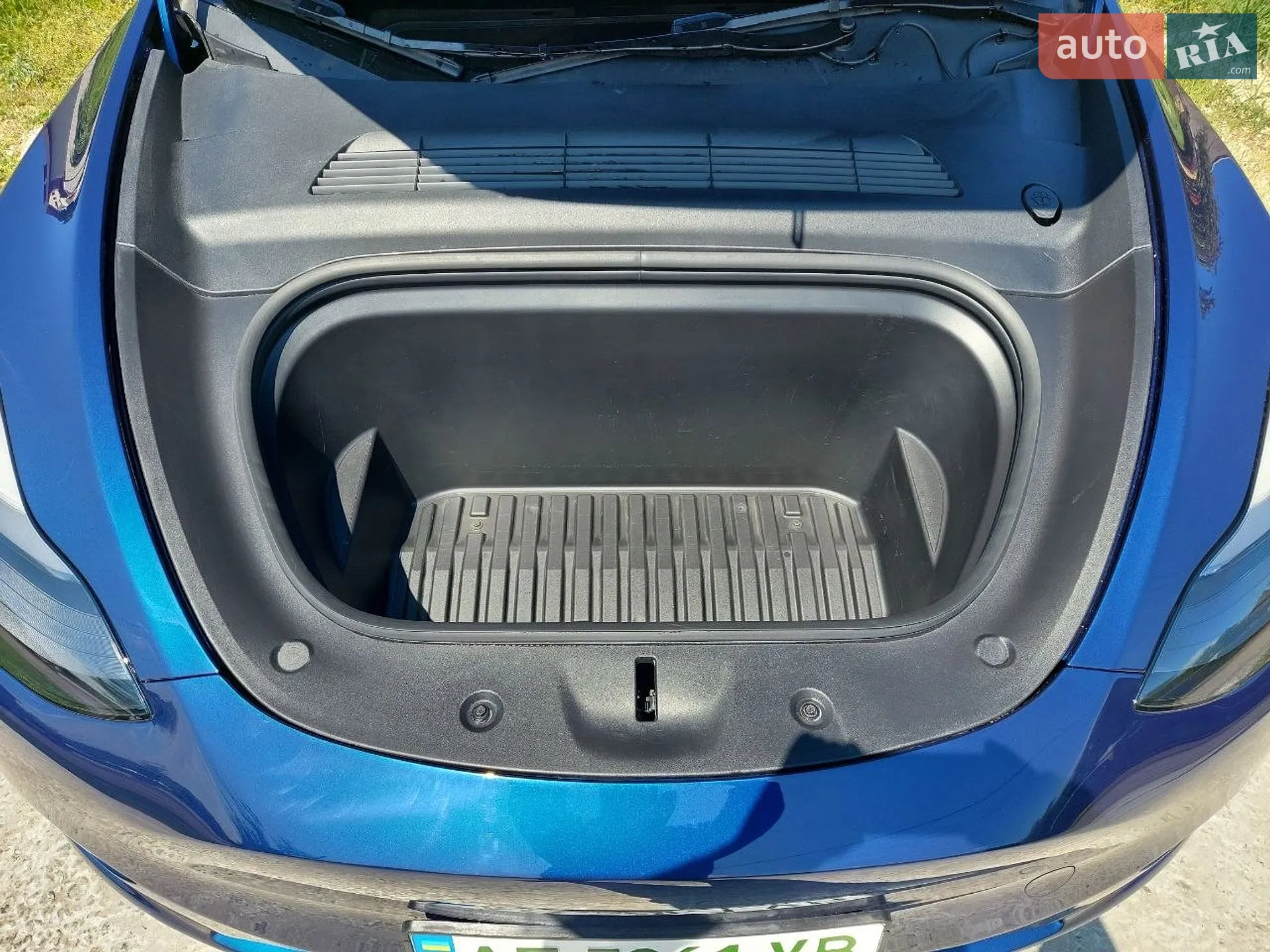 2024 Tesla Model Y - мініатюра 17