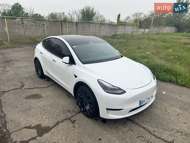Внедорожник / Кроссовер Tesla Model Y 2022 в Одессе