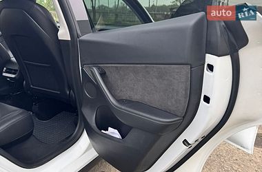 Внедорожник / Кроссовер Tesla Model Y 2022 в Одессе