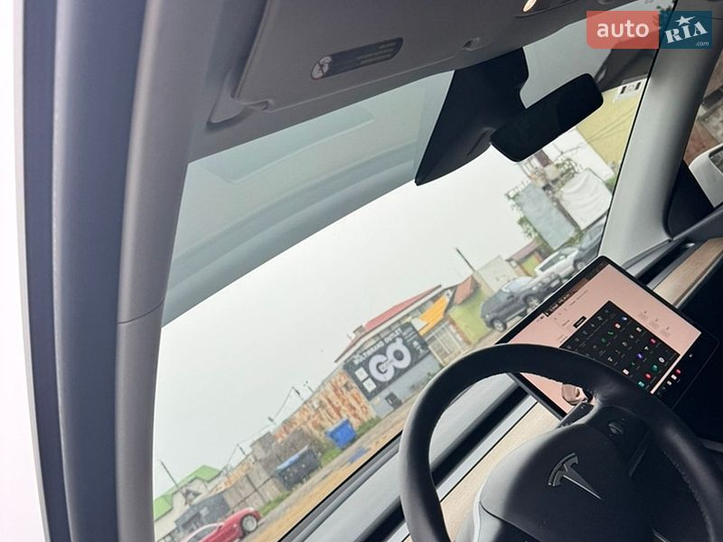 Внедорожник / Кроссовер Tesla Model Y 2022 в Одессе