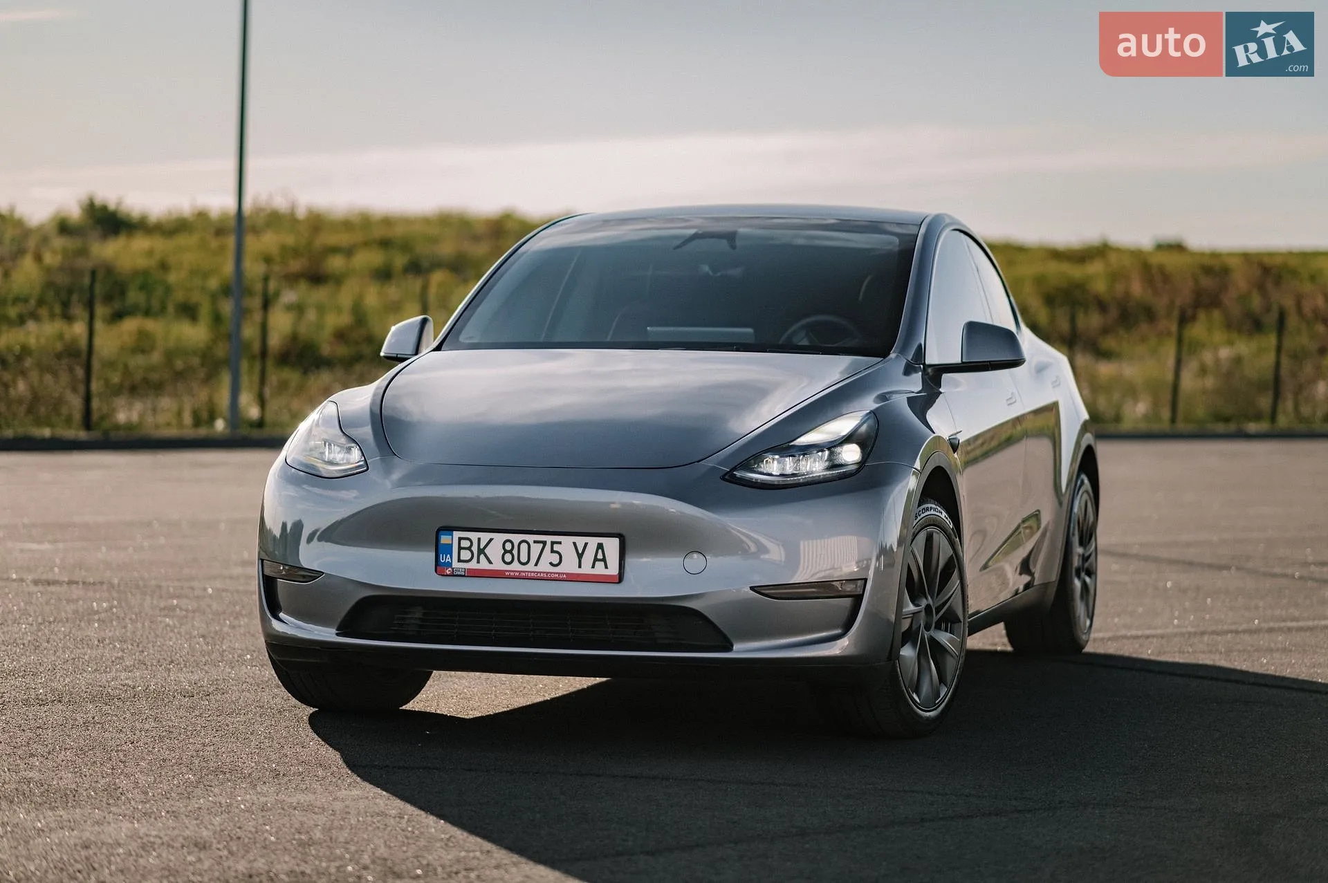 2024 Tesla Model Y - мініатюра 24