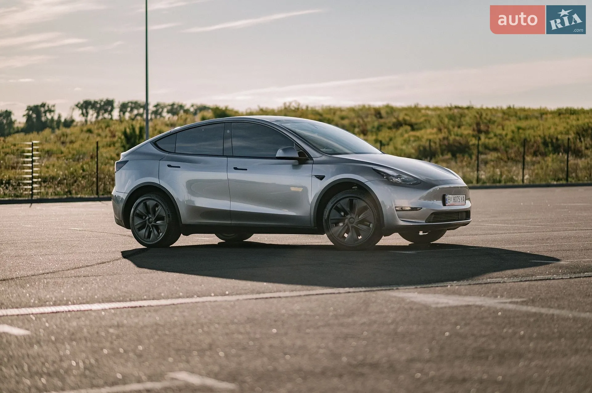 2024 Tesla Model Y - мініатюра 36