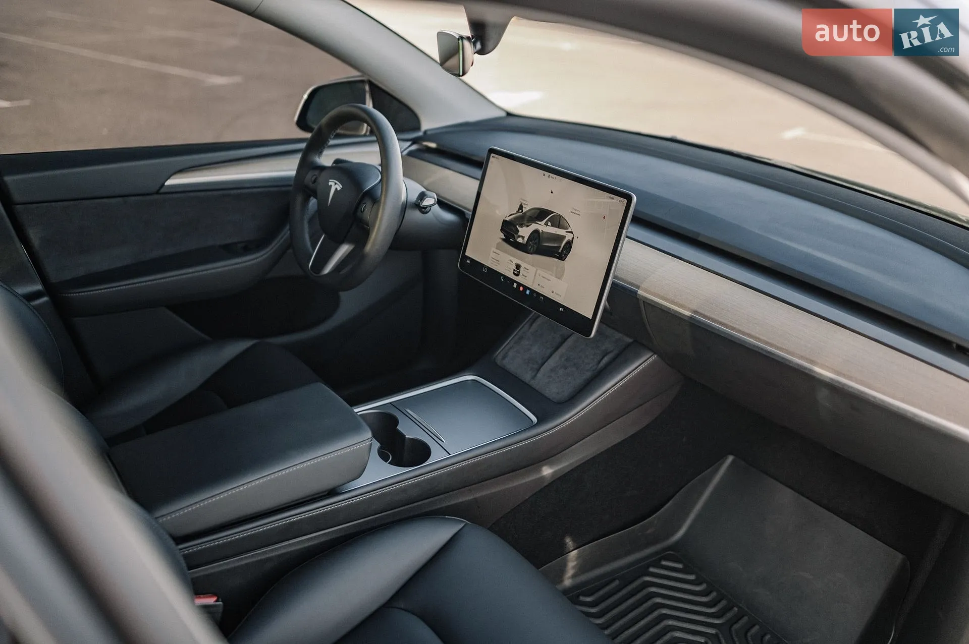 2024 Tesla Model Y - мініатюра 60