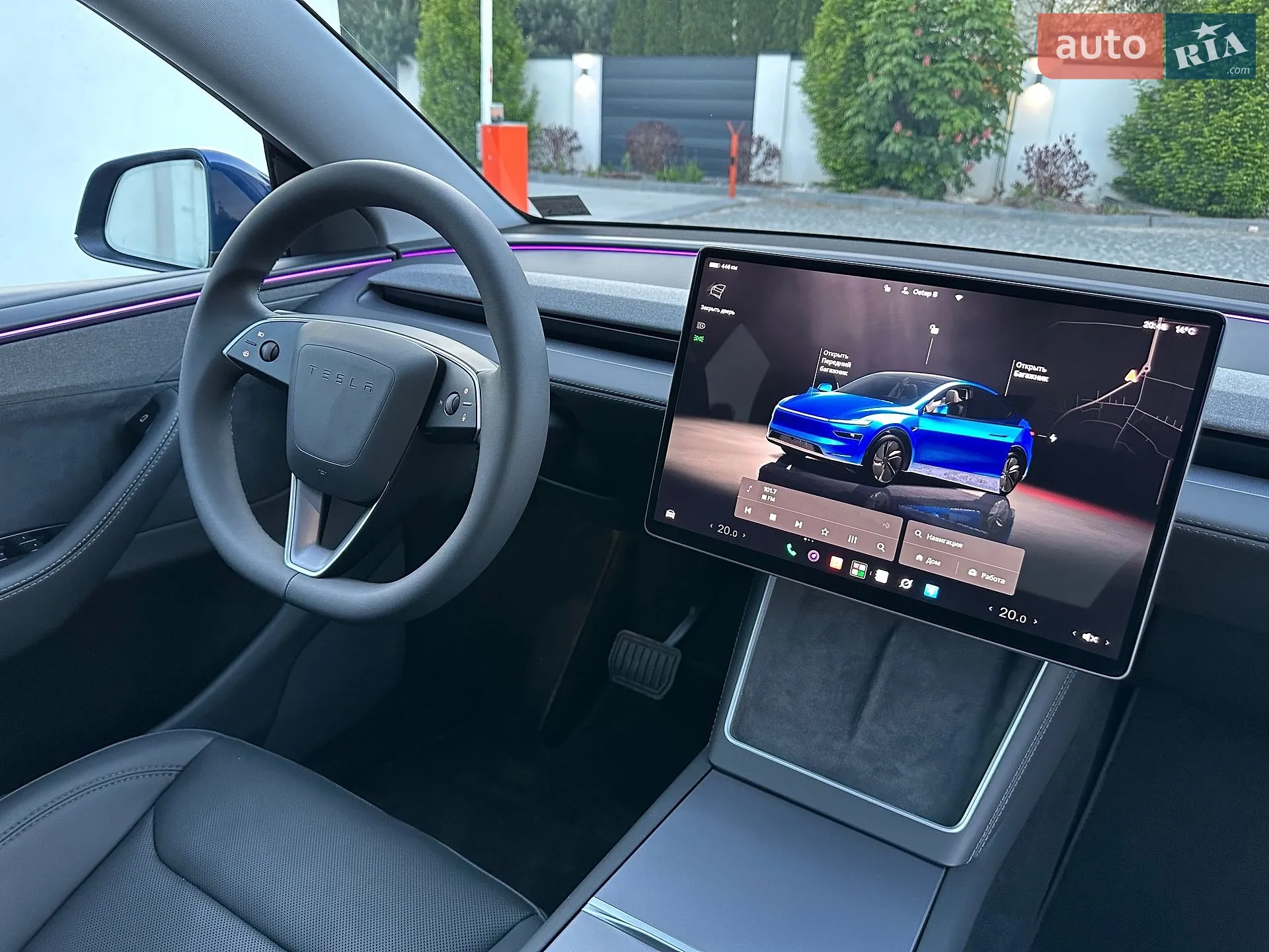 2025 Tesla Model Y - мініатюра 10
