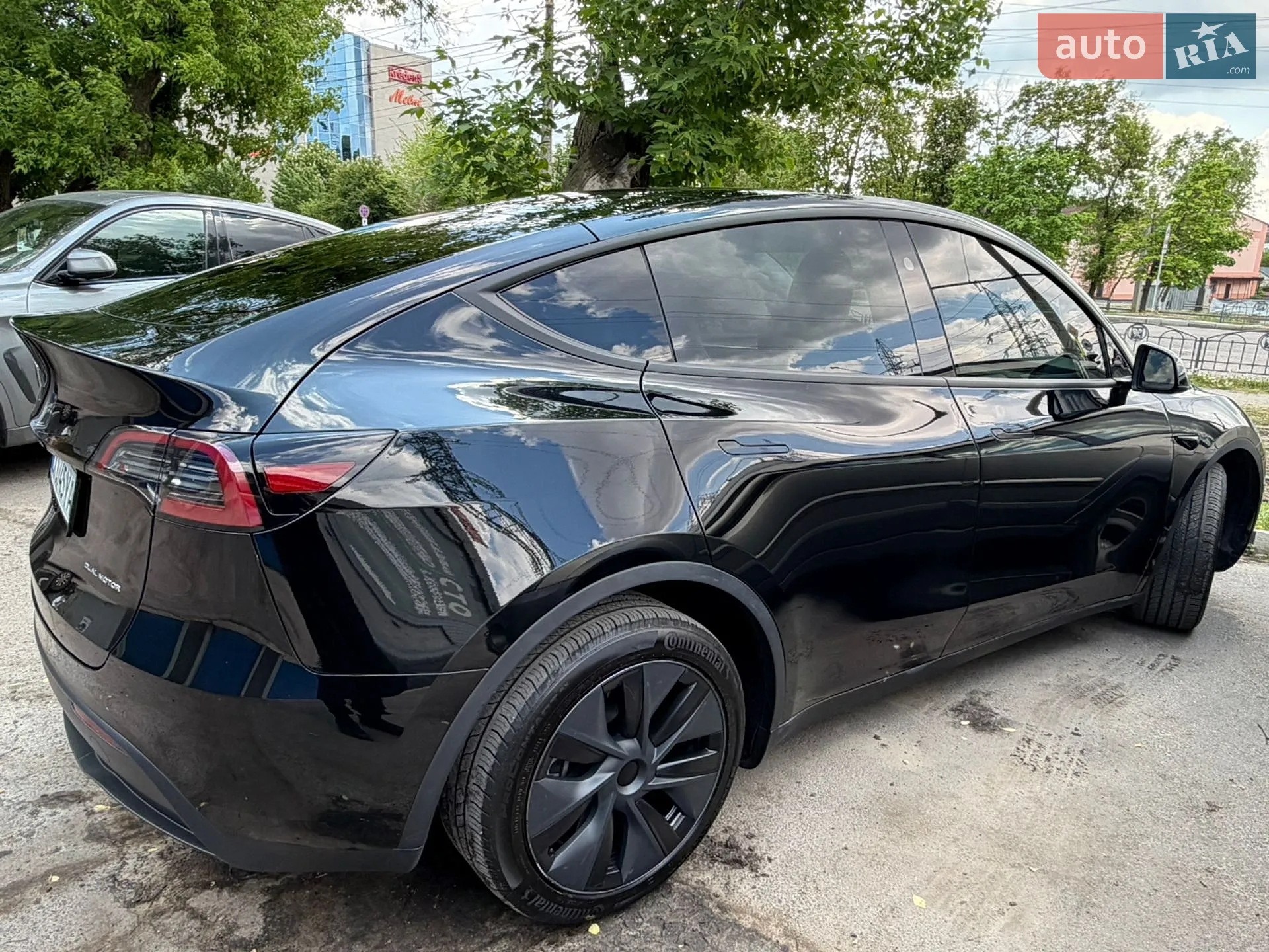 2024 Tesla Model Y - мініатюра 4