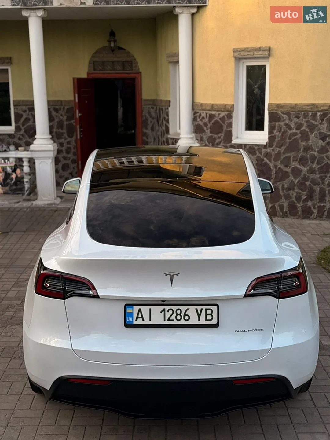 2024 Tesla Model Y - мініатюра 12