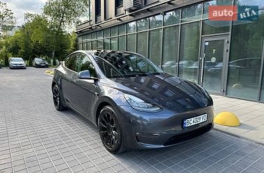 Позашляховик / Кросовер Tesla Model Y 2022 в Львові