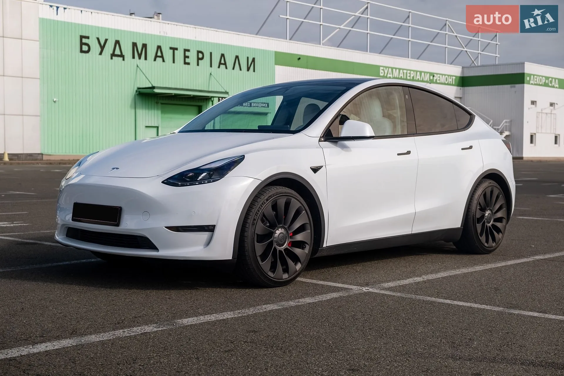 2022 Tesla Model Y - мініатюра 2