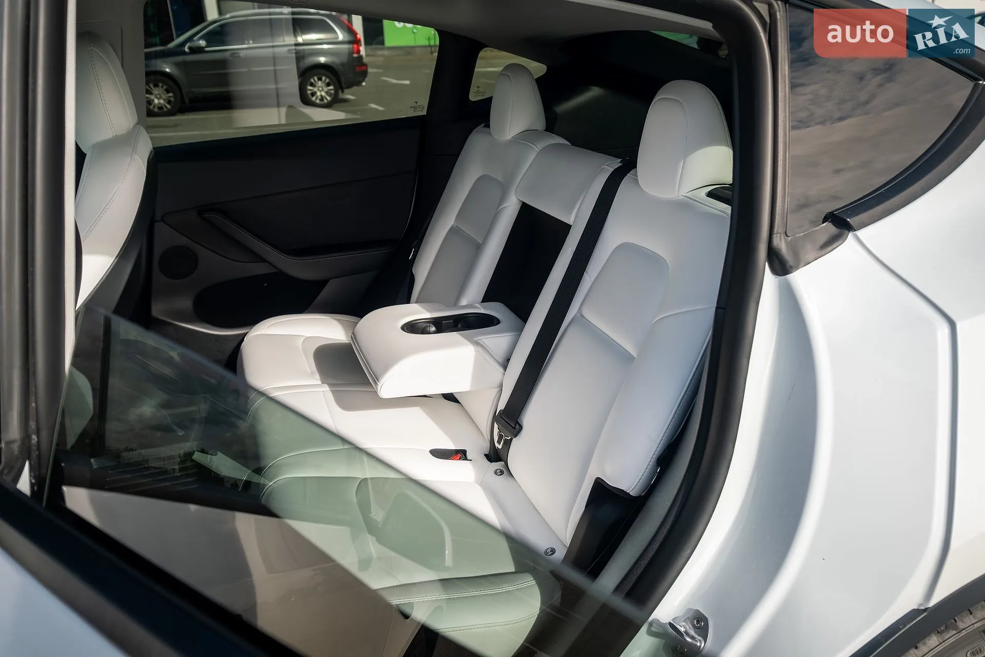 2022 Tesla Model Y - мініатюра 14