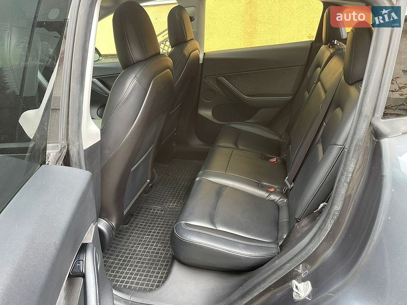 Позашляховик / Кросовер Tesla Model Y 2020 в Самборі