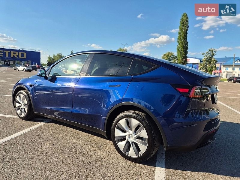 Позашляховик / Кросовер Tesla Model Y 2024 в Житомирі