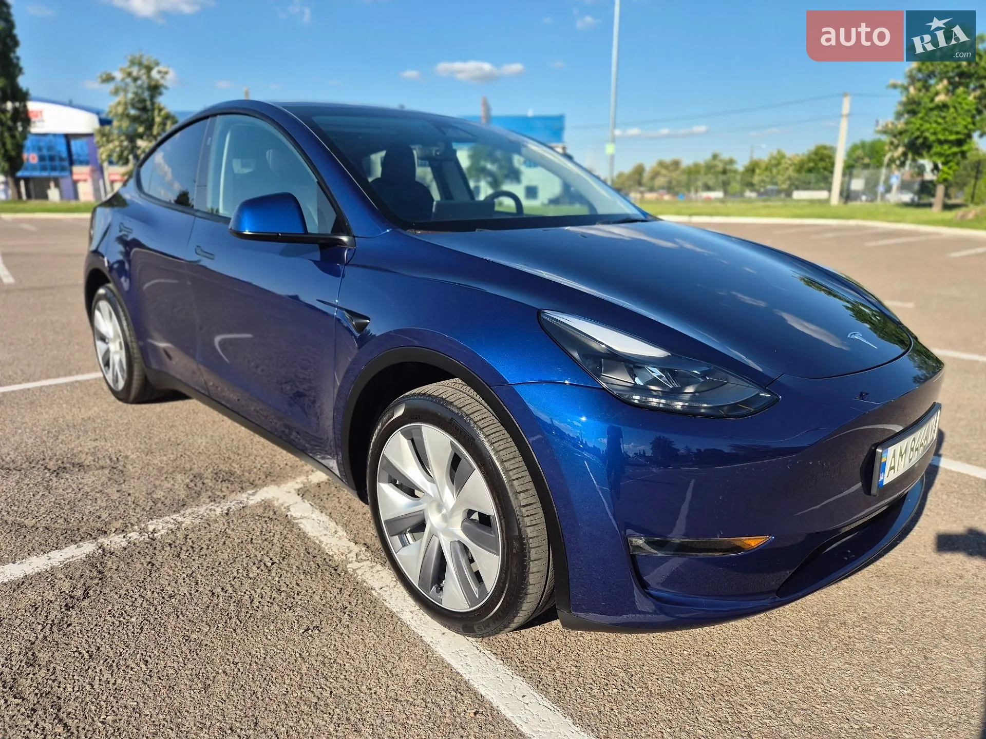 2024 Tesla Model Y - мініатюра 8