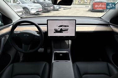 Позашляховик / Кросовер Tesla Model Y 2024 в Одесі
