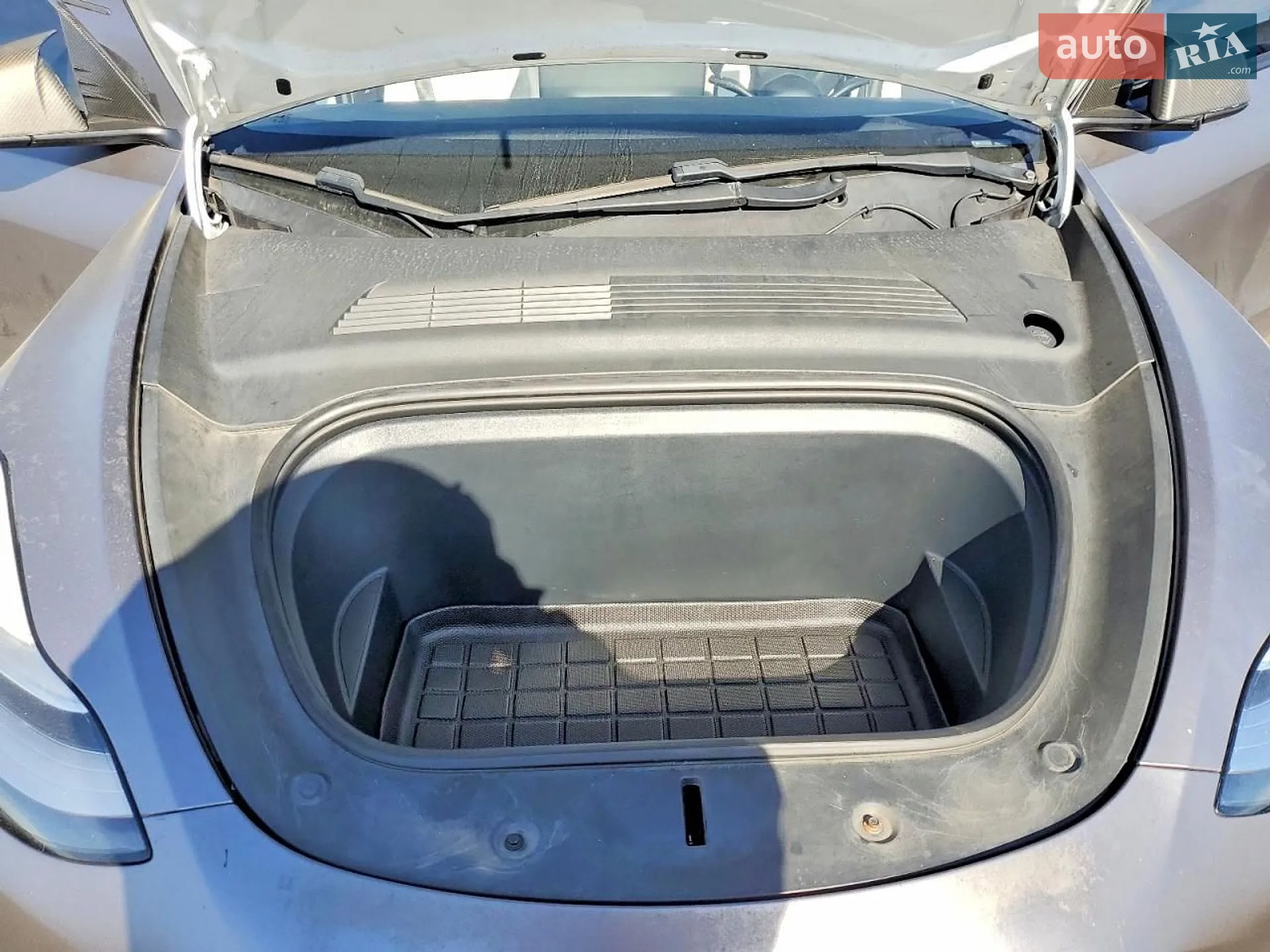 2020 Tesla Model Y - мініатюра 12