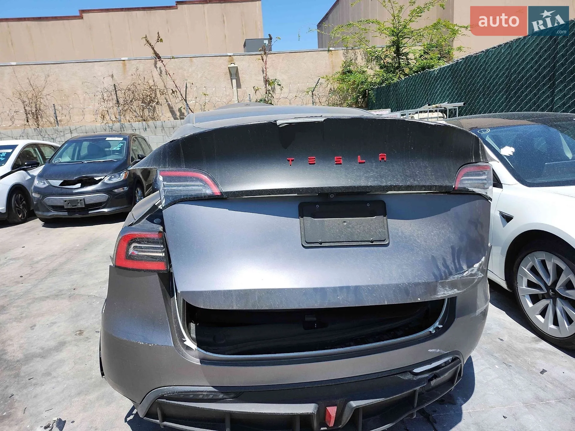 2020 Tesla Model Y - мініатюра 11
