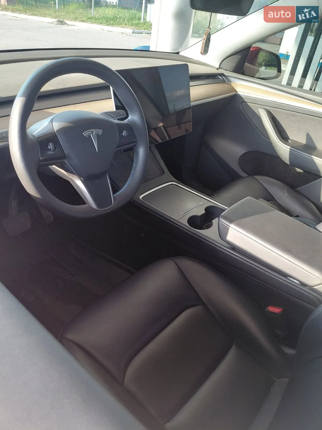 2022 Tesla Model Y - мініатюра 2