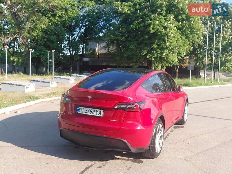 Позашляховик / Кросовер Tesla Model Y 2022 в Кременчуці