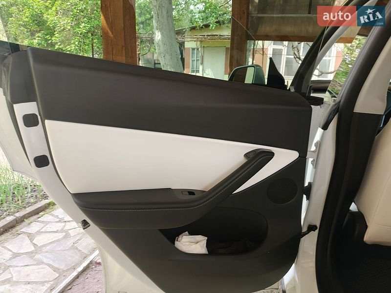 Внедорожник / Кроссовер Tesla Model Y 2020 в Львове фото 7 Внедорожник / Кроссовер Tesla Model Y 2020 в Львове