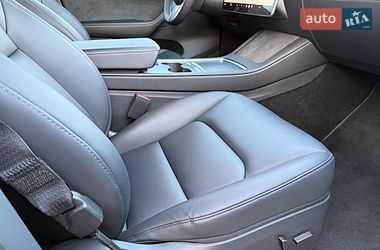 Внедорожник / Кроссовер Tesla Model Y 2023 в Виннице