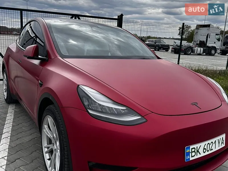 Tesla Model Y