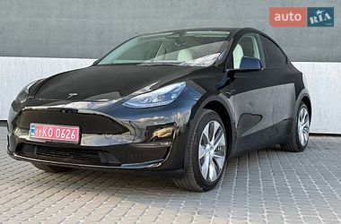 Позашляховик / Кросовер Tesla Model Y 2023 в Тернополі