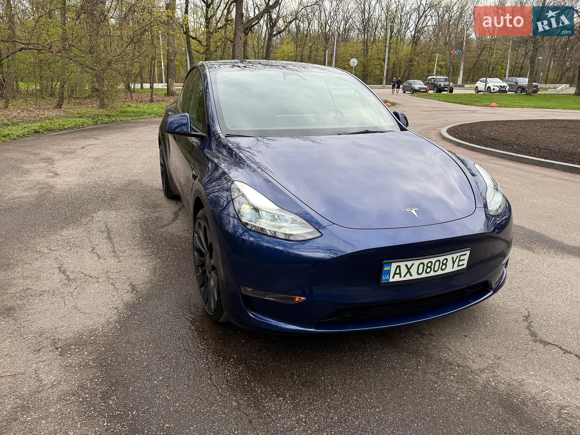2023 Tesla Model Y - фото 1