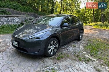 Позашляховик / Кросовер Tesla Model Y 2022 в Києві
