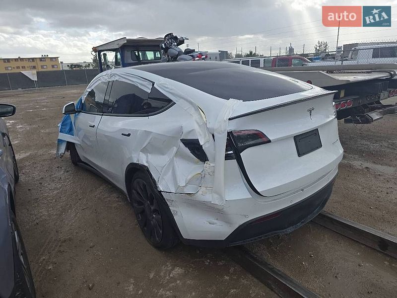 Внедорожник / Кроссовер Tesla Model Y 2022 в Одессе
