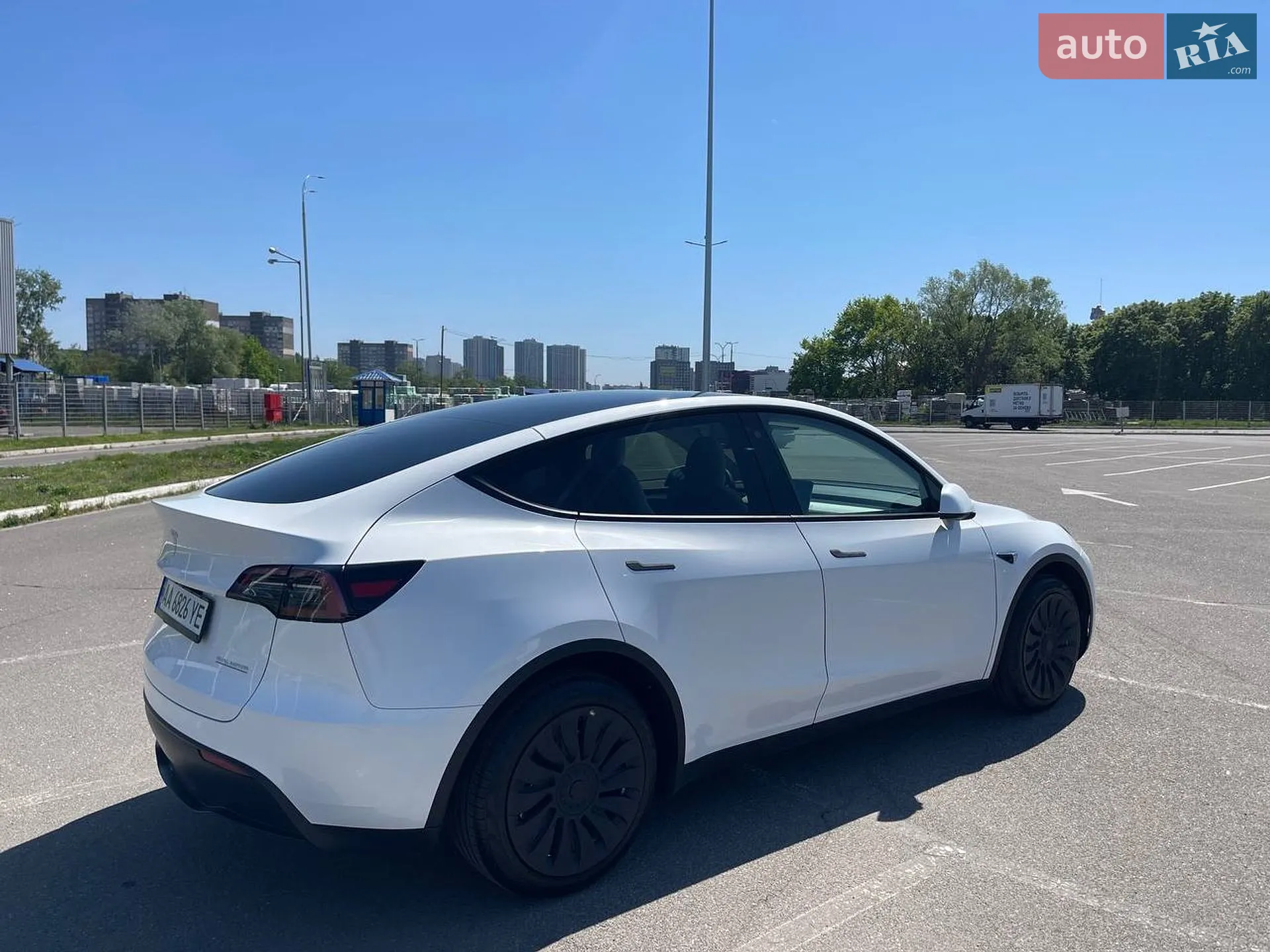2022 Tesla Model Y - мініатюра 9