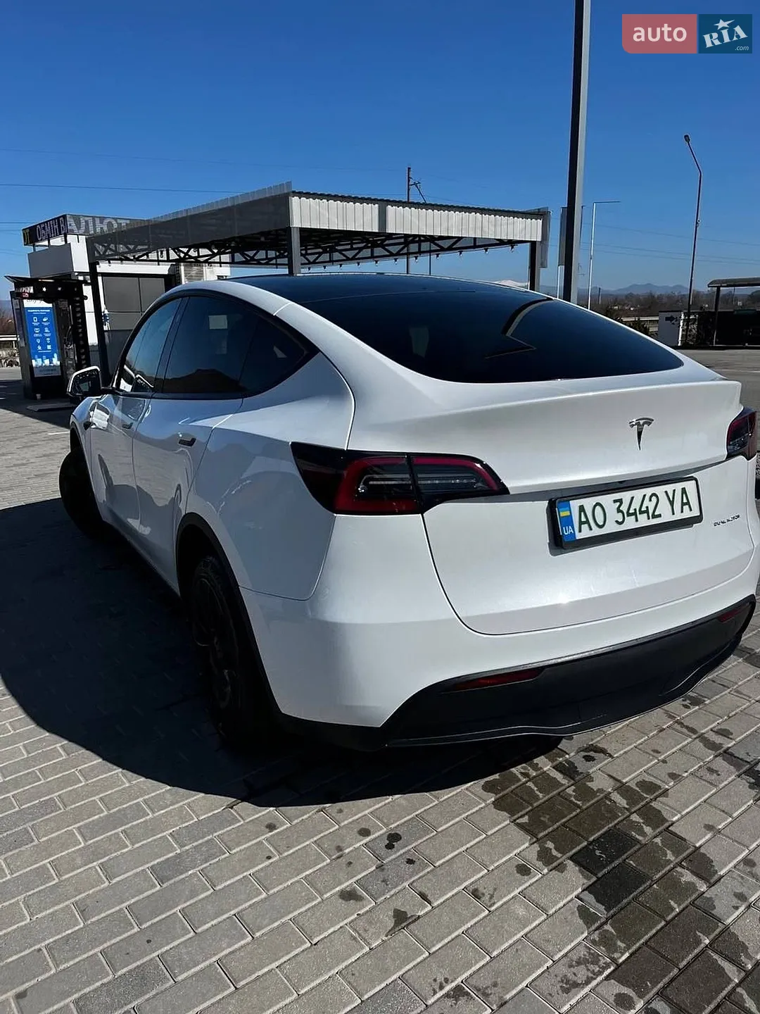 2022 Tesla Model Y - мініатюра 4