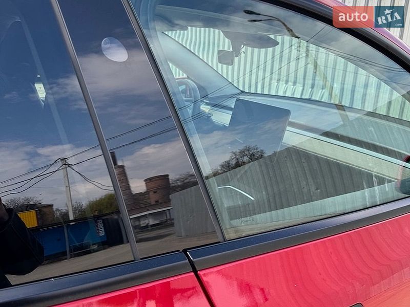 Внедорожник / Кроссовер Tesla Model Y 2023 в Хмельницком