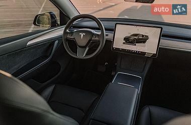 Внедорожник / Кроссовер Tesla Model Y 2024 в Ровно