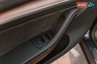 Внедорожник / Кроссовер Tesla Model Y 2024 в Ровно